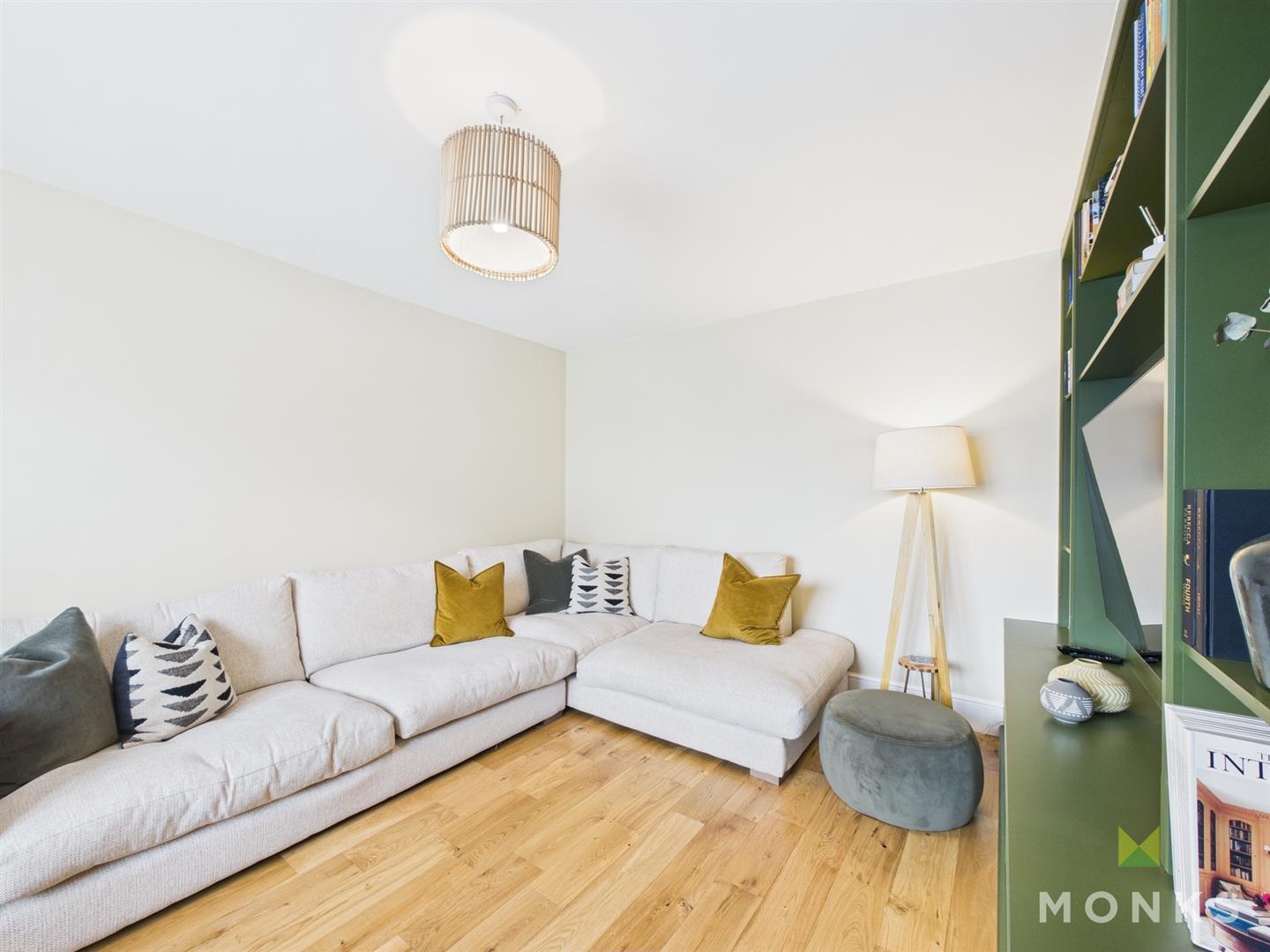 59 Roden Grove, Shrewsbury, SY4 5HJ SSTC